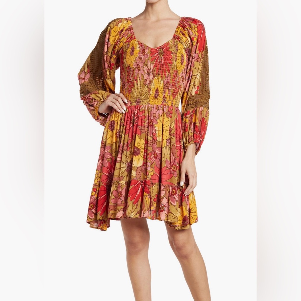 Boho Floral Smocked Long Sleeve Mini Dress | Size Medium NWT